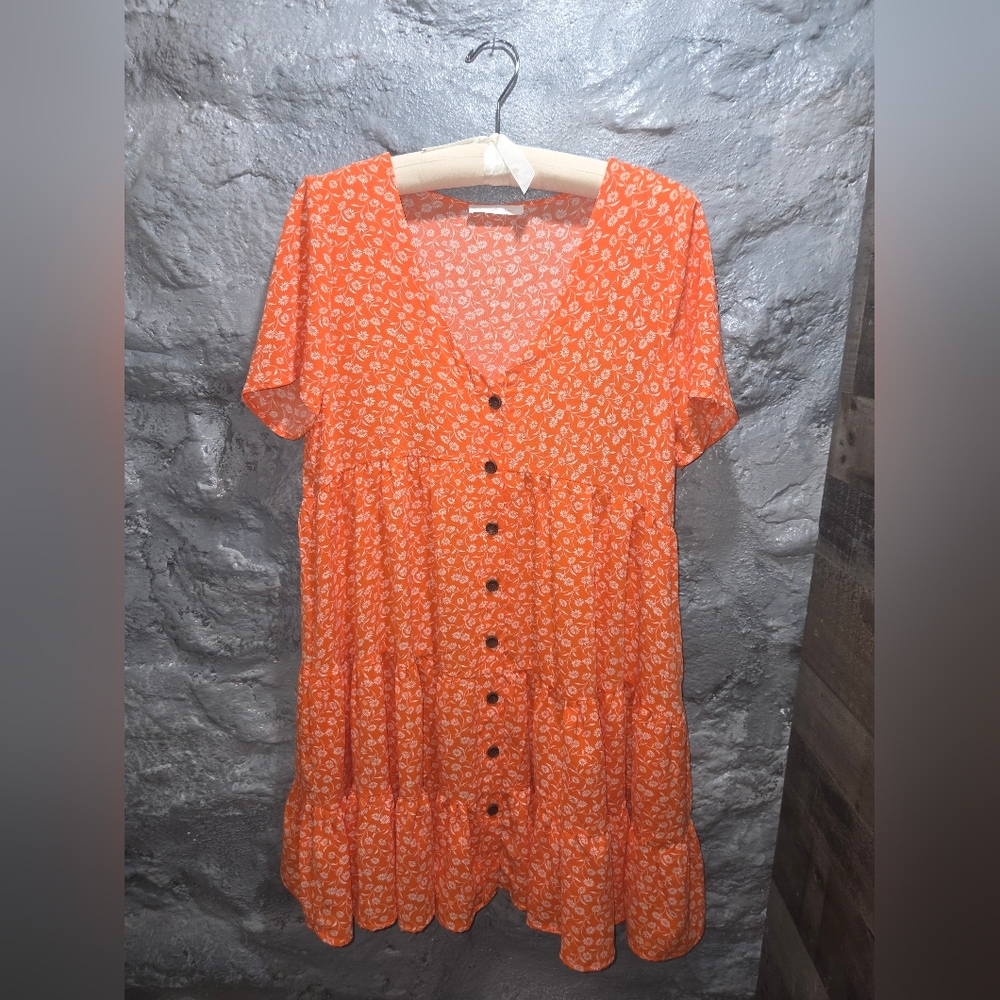 Ces Femme Orange Floral Babydoll Dress Tiered Button Front Side Pockets Size M - Picture 2 of 10